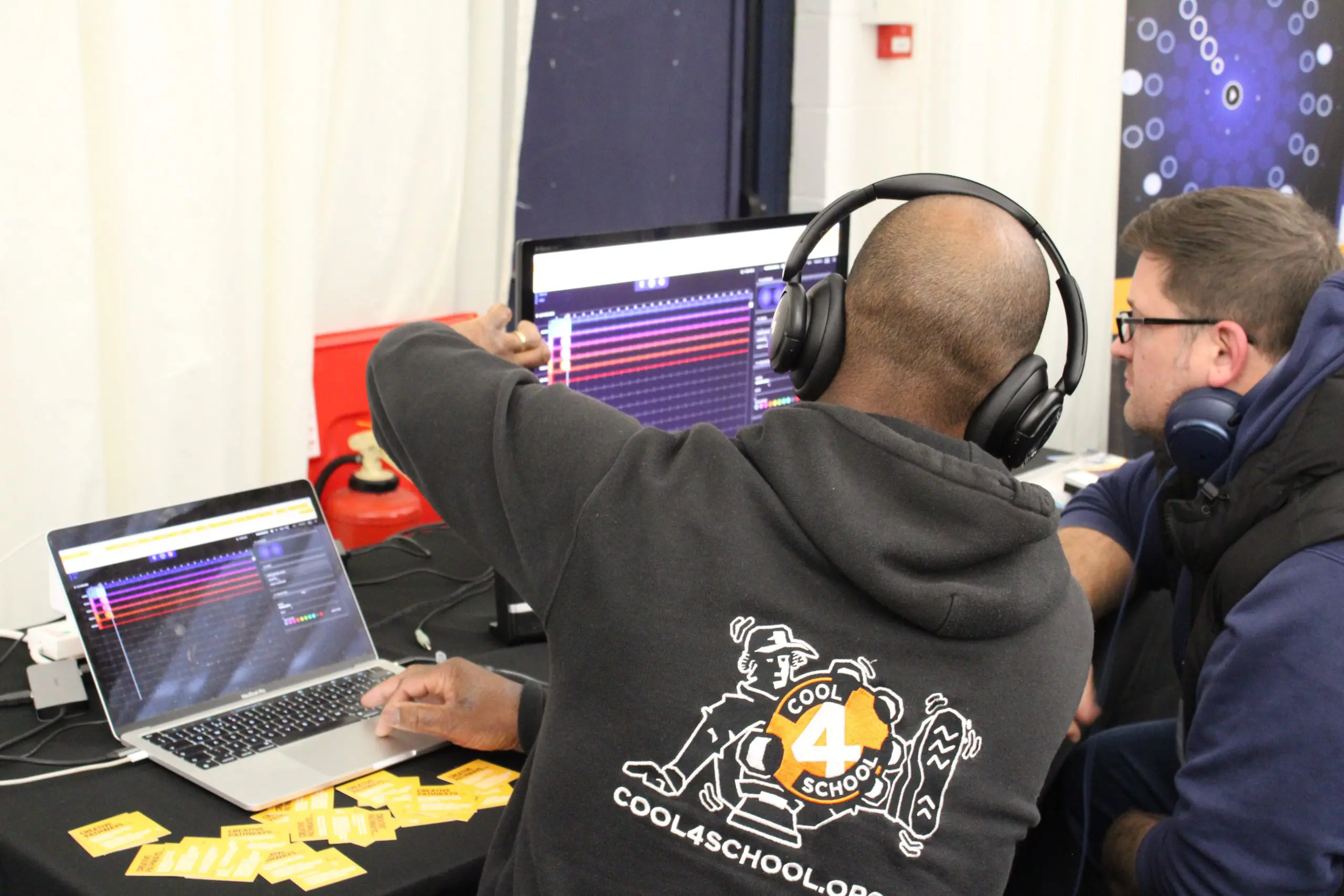 Man teaching on digital 'Cool4School' music software at the Kent and Medway Conference