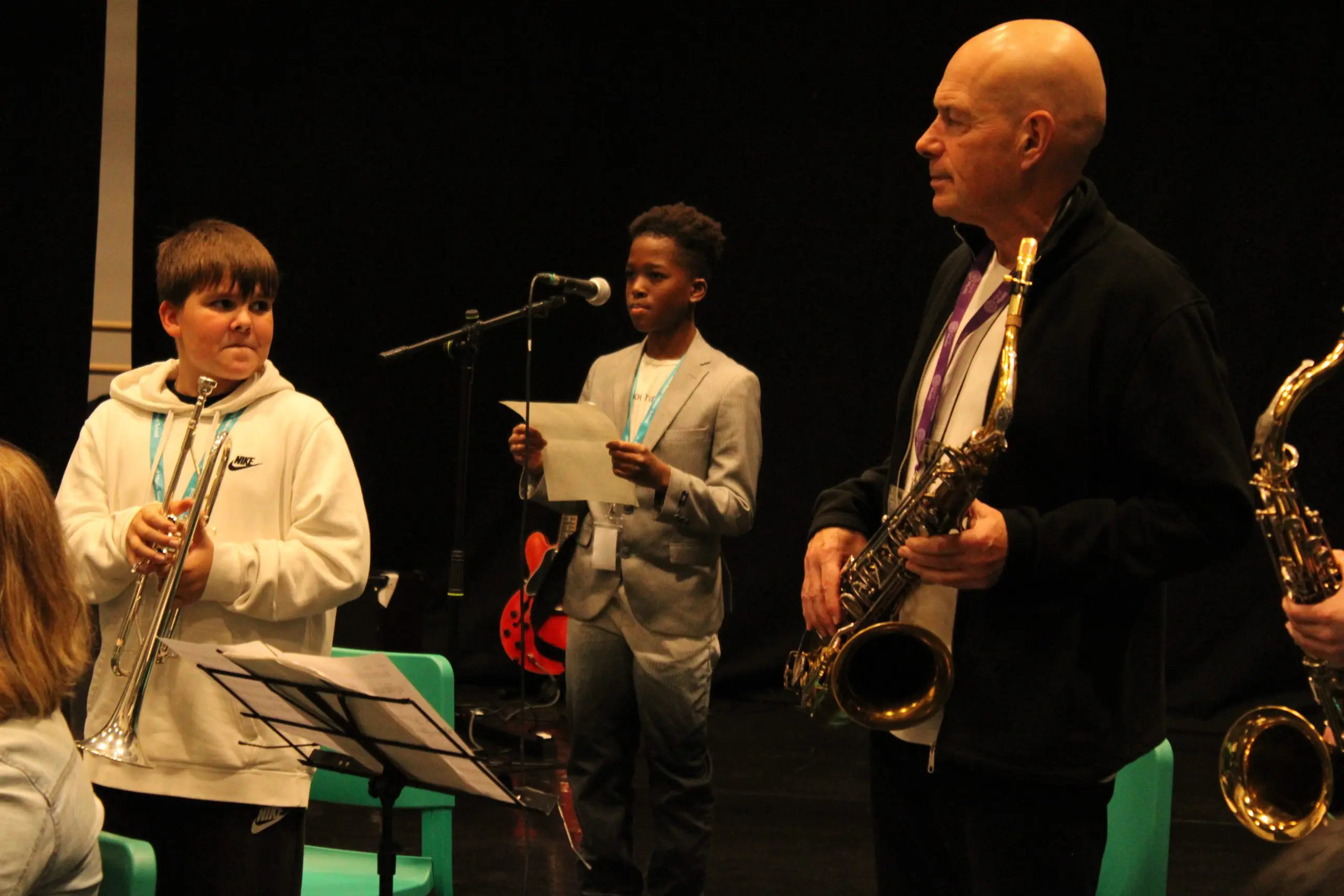 Student and teacher collaborating at the Orchestra One course